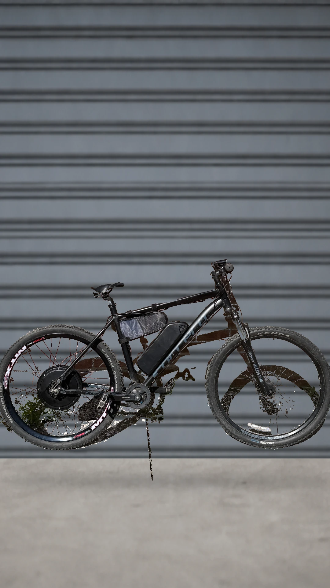 Shadow Hub e-bike build by LC Leccys